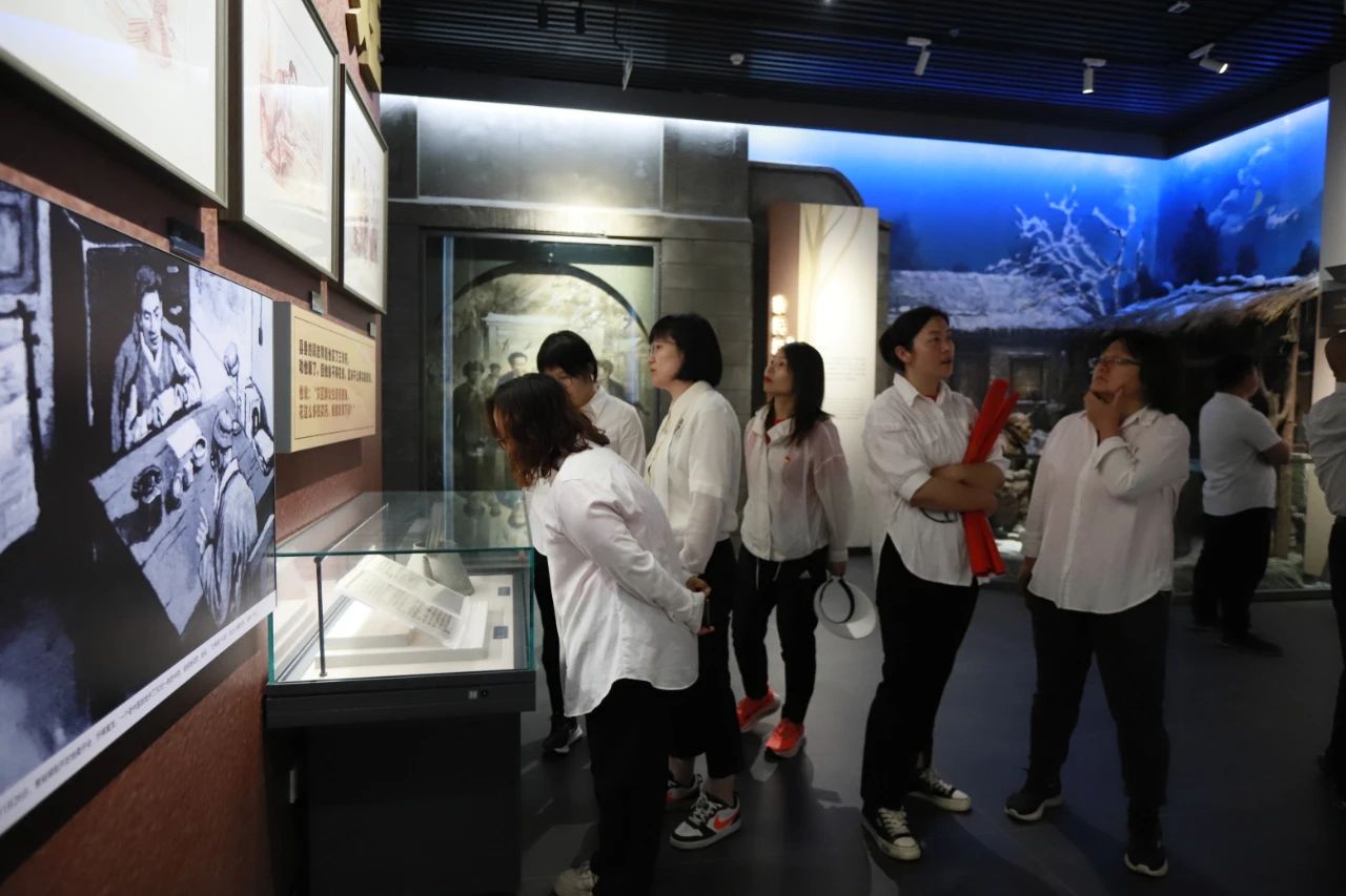 砥礪初心使命，汲取奮進力量丨花花牛乳業集團黨委組織開展學習“焦裕祿精神”主題黨日活動