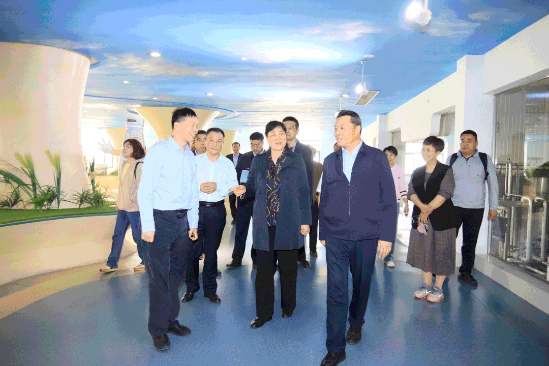 花花牛丨沈陽市人大常委會副主任曹鵬一行蒞臨花花牛考察座談